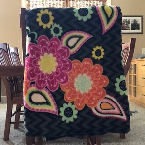 Vera Bradley throw blanket